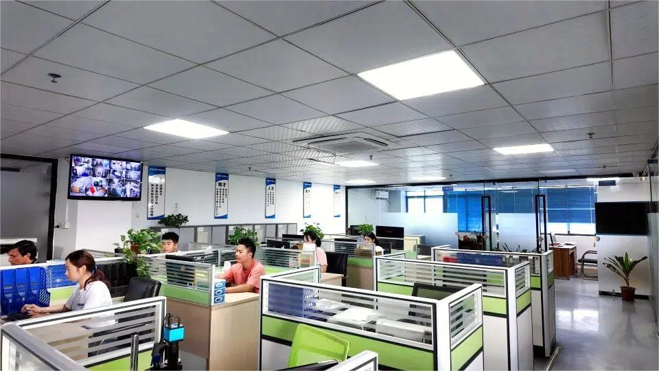 About 3 jicTech lcd display office worke